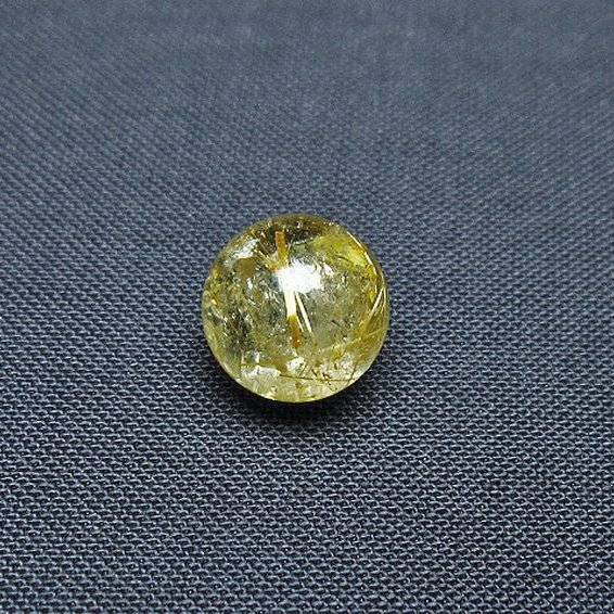 ゴールドタイチンルチル入り 水晶 丸玉 10mm [T355-1166]