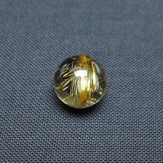 ゴールドタイチンルチル入り 水晶 丸玉 10mm [t355-1256]