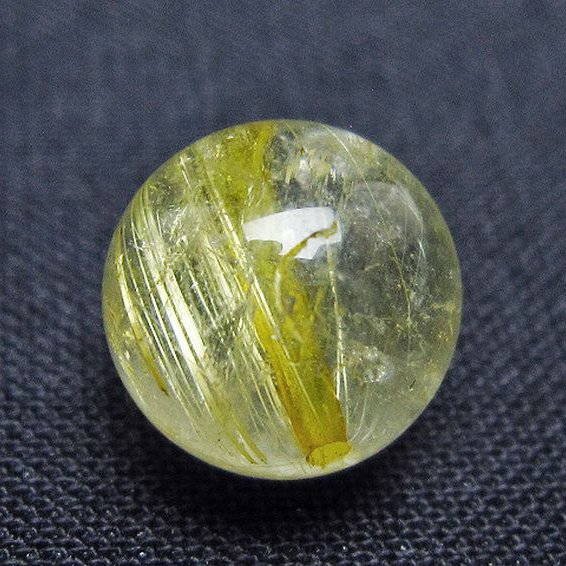 ゴールドタイチンルチル入り 水晶 丸玉 10mm [t355-1573]