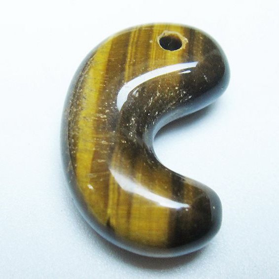 タイガーアイ※黄虎目石 勾玉[T356-1734]