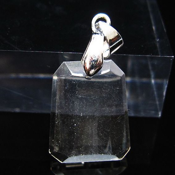 ヒマラヤ水晶 ペンダント [t357-1712]