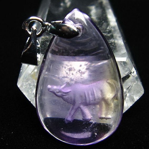 アメトリン十二支「丑」彫刻入り ペンダント [T365-565]