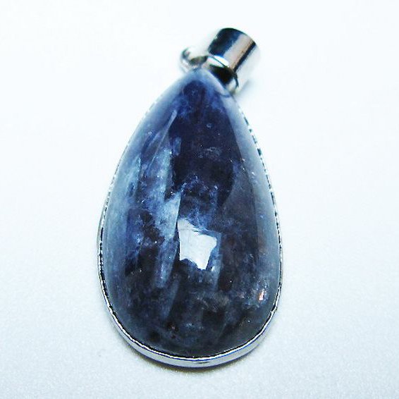 アイオライト ペンダント [T377-1544]