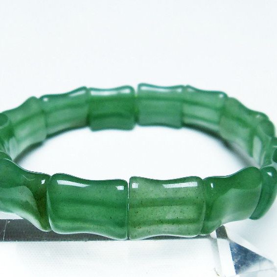 インド翡翠 バングル [T379-3297]