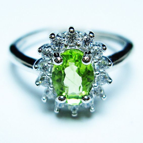 ペリドット 指輪 (14号)[T382-4503]