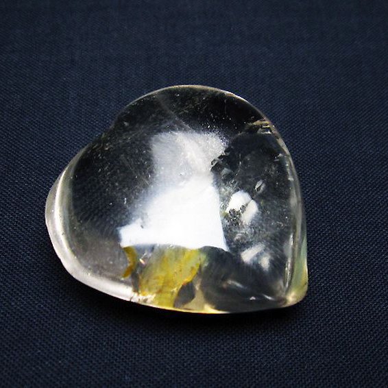 ヒマラヤ水晶ハート 置物[T387-14191]