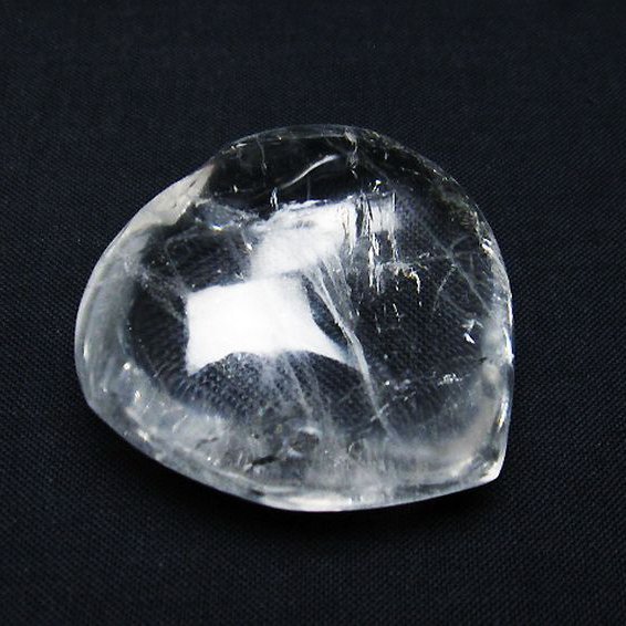 ヒマラヤ水晶ハート 置物[T387-14231]