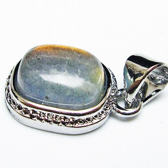 ラブラドライト ペンダント [T409-3946]