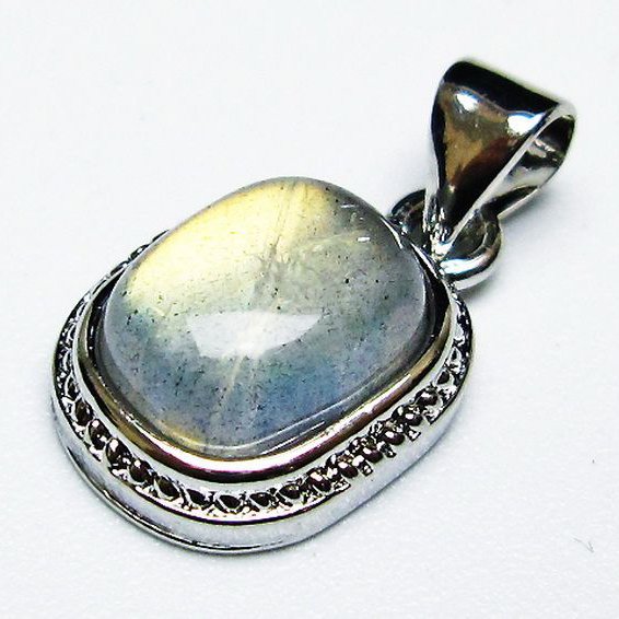 ラブラドライト ペンダント [T409-4025]