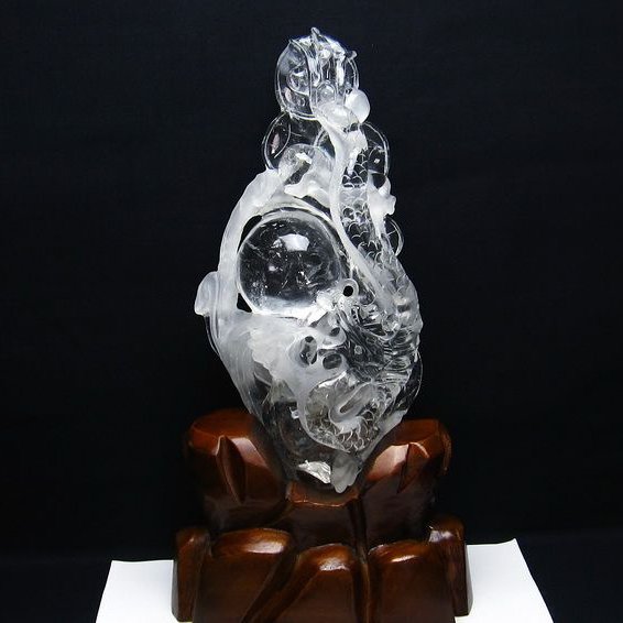 金魚　水晶　彫り 高品質] カラーチェンジ・アンデシン 金魚 彫刻ルース 28.3x16