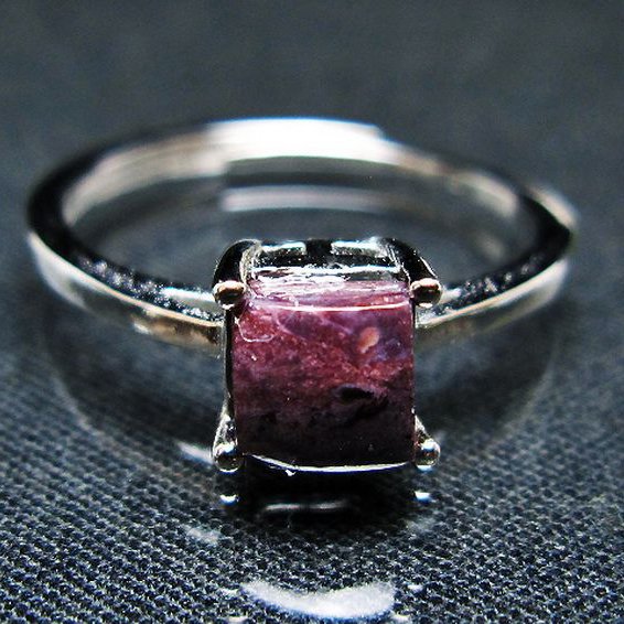 スギライト 指輪 (16号)[t427-4643]