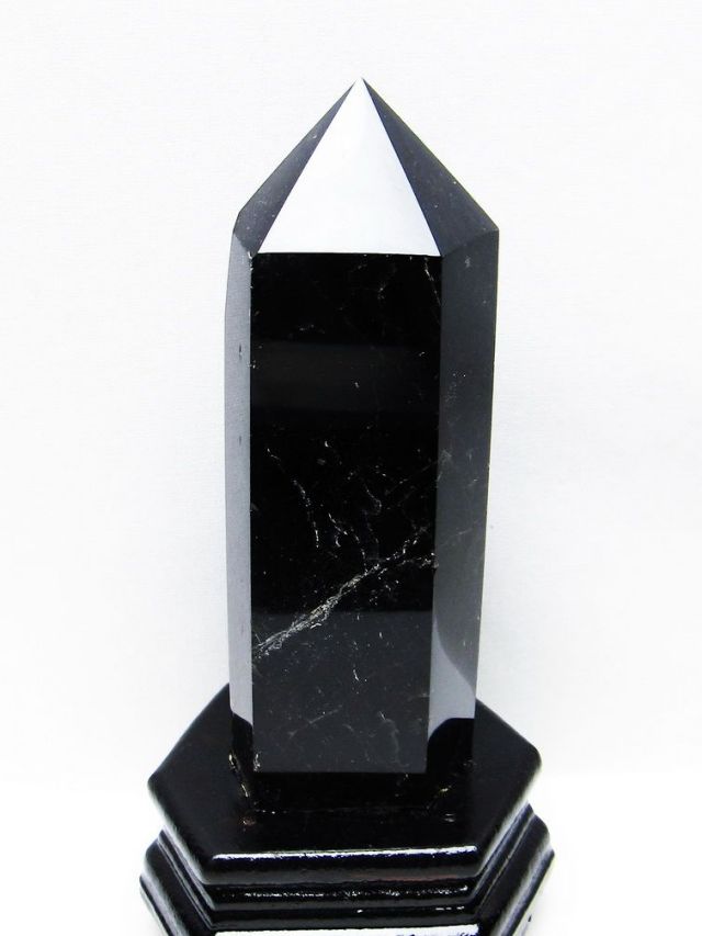 モリオン　黒水晶　1.9キロ 高品質]ブラジル産モリオン原石/天然黒水晶（中型1.49kg
