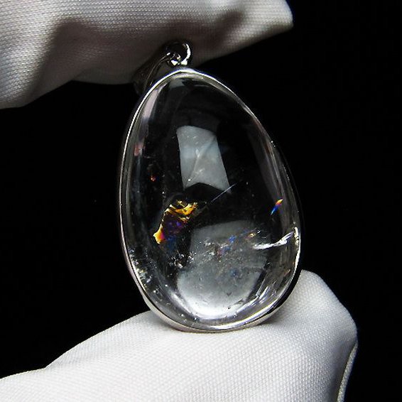 アイリスクォーツ 虹入り レインボー水晶 ペンダント [T436-2152]