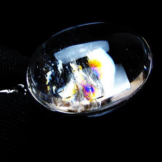 アイリスクォーツ 虹入り レインボー水晶 ペンダント [t436-3145]