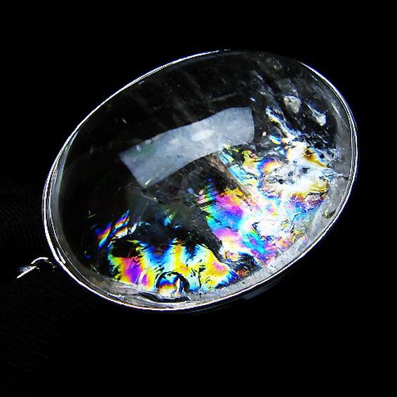 アイリスクォーツ 虹入り レインボー水晶 ペンダント [t436-3183]