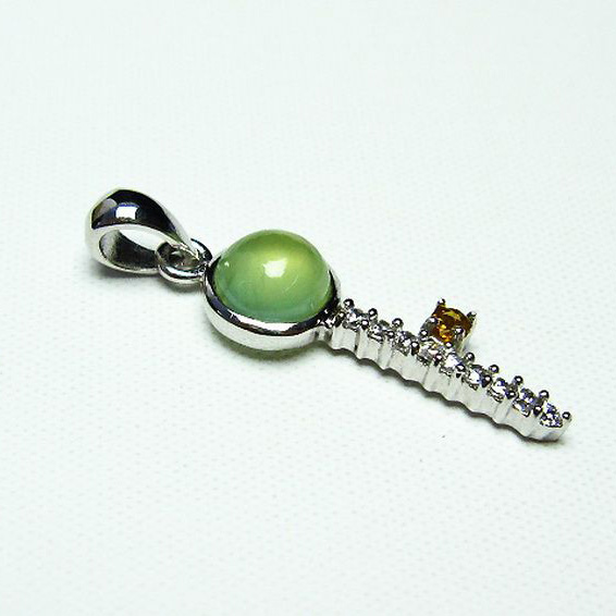 プレナイト ペンダント [T442-1856]