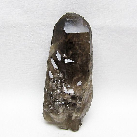 ライトニングカテドラルライブラリー 水晶 原石 [t443-5111]
