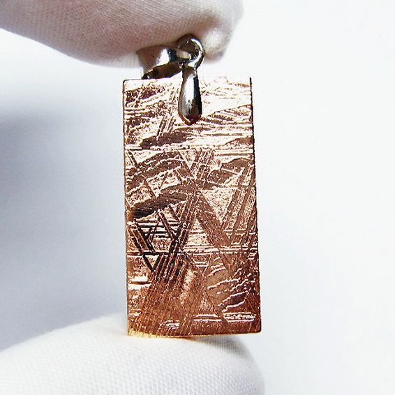 ピンクゴールドギベオン メテオライト ペンダント [T452-3411]