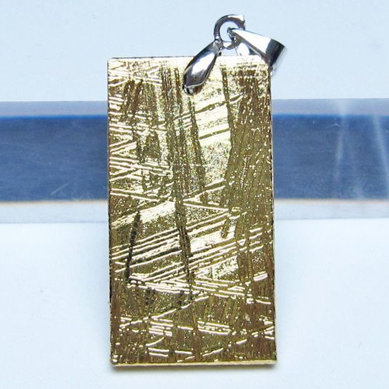 ゴールドギベオン メテオライト ペンダント [t452-3699]