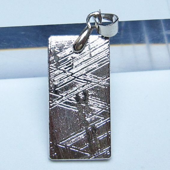 シルバーギベオン メテオライト ペンダント [t452-3781]