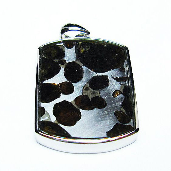 パラサイト隕石 かんらん石  ペンダント [T453-3061]