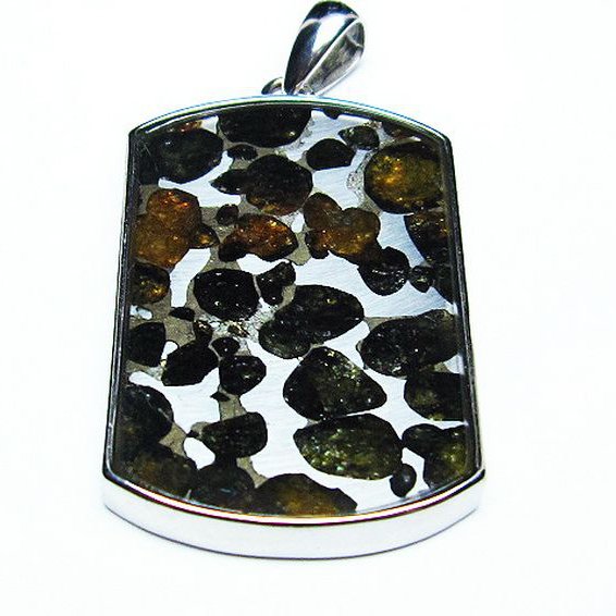 パラサイト隕石 かんらん石 ペンダント [t453-3066]