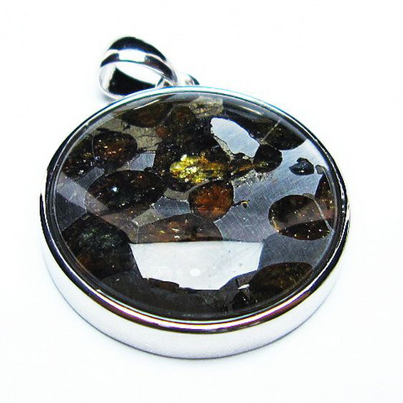 パラサイト隕石 かんらん石  ペンダント [T453-3135]