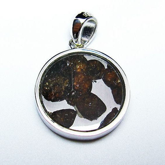 パラサイト隕石 かんらん石  ペンダント [T453-3180]