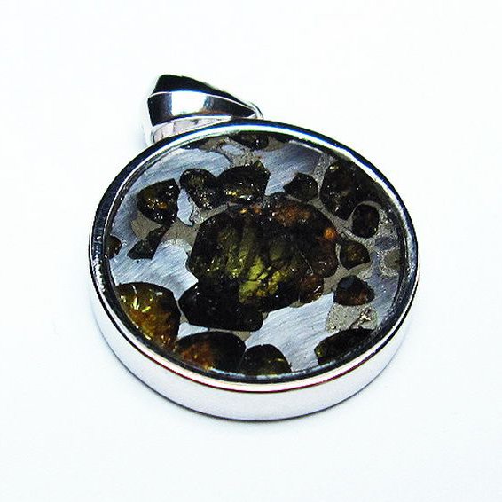 パラサイト隕石 かんらん石 ペンダント [T453-3194]