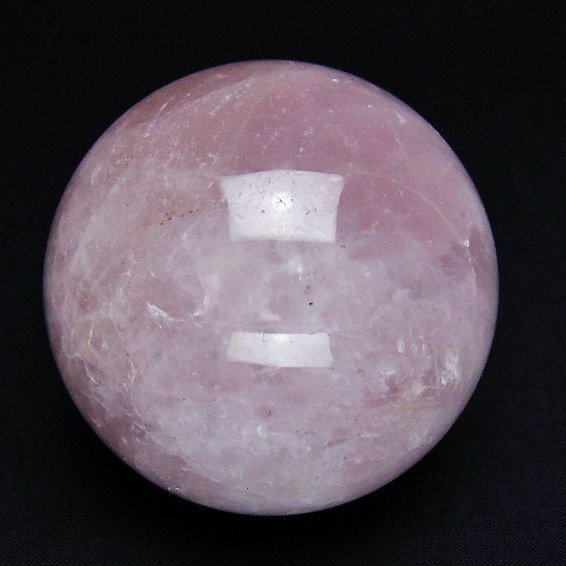 ローズクォーツ 丸玉 67mm [t456-14758]