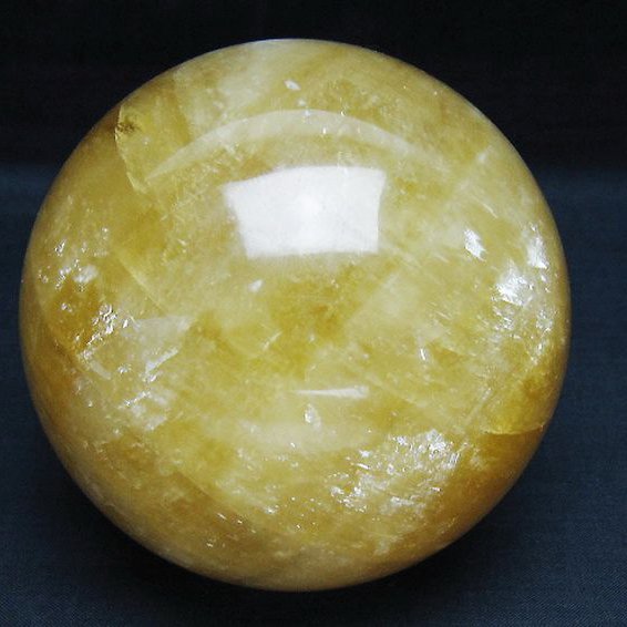 1.5Kg カルサイト 丸玉 105mm [t461-11665]