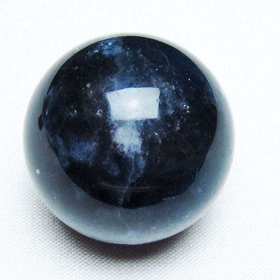 美しいブルー！アパタイト丸玉(63mm)
