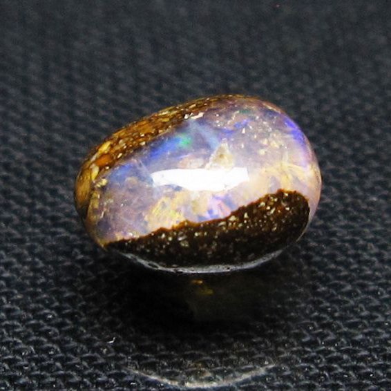 アイアンオパール 原石 [t468-688]