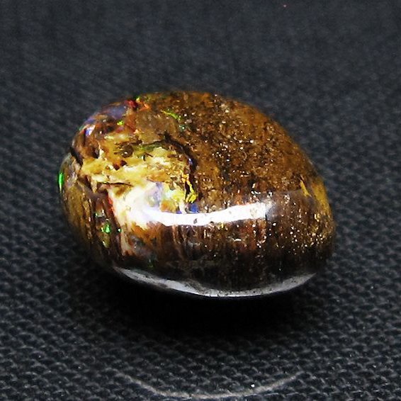 アイアンオパール 原石 [t468-720]