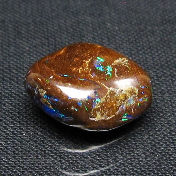 アイアンオパール 原石 [t468-760]