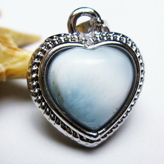 ラリマーハート ペンダント [T495-3825]