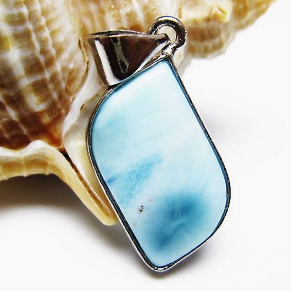 ラリマー ペンダント [t495-4273]