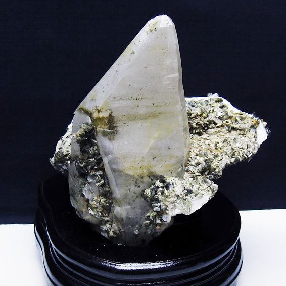 1.2Kg 雲母入り ヒマラヤ水晶 原石 [t501-4242]