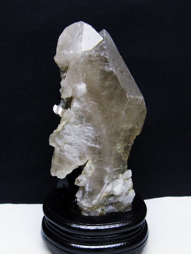 雲母入り ヒマラヤ水晶 原石 [t501-4269]