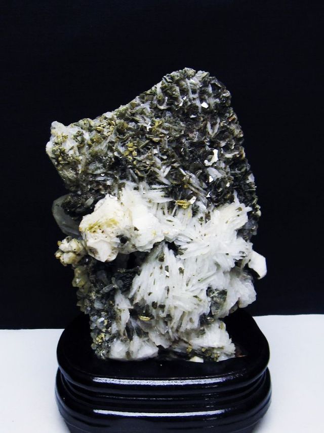 レムリアンシード 水晶クラスター 雲母入り [t501-4277]