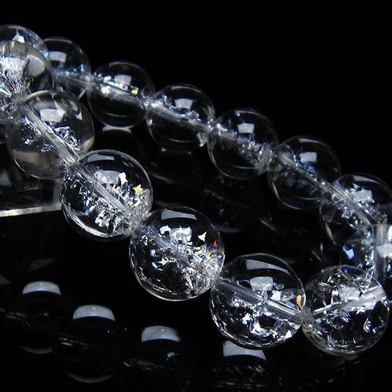 エメラルド11mmとクラック水晶10mmのブレスレット 内径15 エメラルド11mmとクラック水晶10mmのブレスレット 内径15