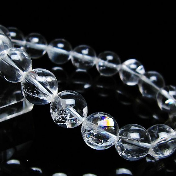 虹たっぷりの大玉水晶アイリスクォーツと羊眼天珠のブレスレット