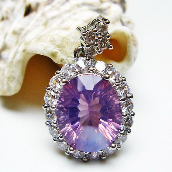 スコロライト（ラベンダークォーツ） ペンダント [T525-2227]