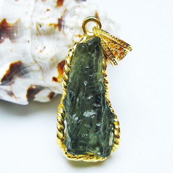 モルダバイト ペンダント [t525-2271]