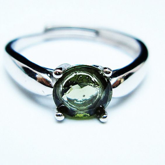 モルダバイト 指輪 (17号) [t526-1444]