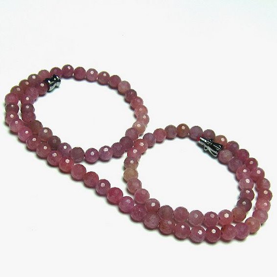 ルビー ネックレス 5mm [T561-1818]