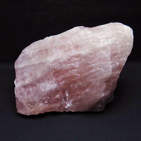 2.7Kg ローズクォーツ 原石[T568-4225]