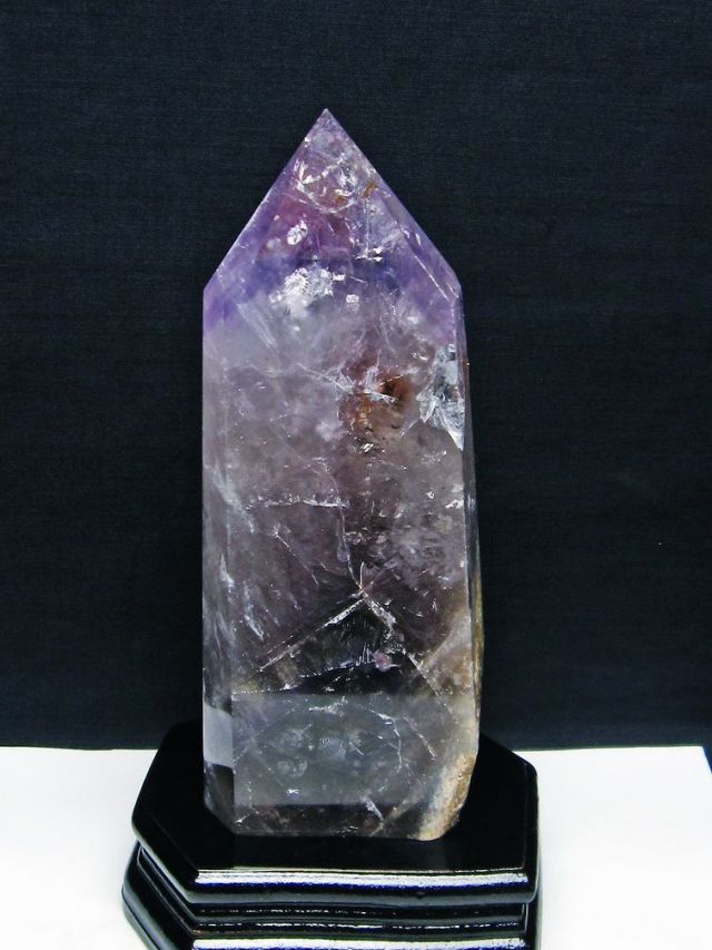 1.1Kg アメジスト 六角柱[T573-5263]