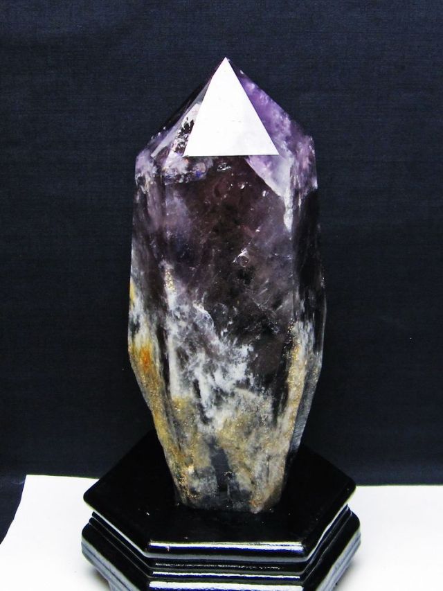 1.8Kg アメジスト 六角柱[T573-5312]