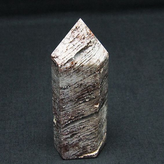 ガーデンクォーツ（庭園水晶）ファントム 六角柱[T577-4300]